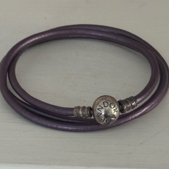 Pandora leather wrap bracelet - Picture 3 of 3